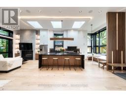 58 FARNINGHAM CRESCENT, Toronto, Ontario