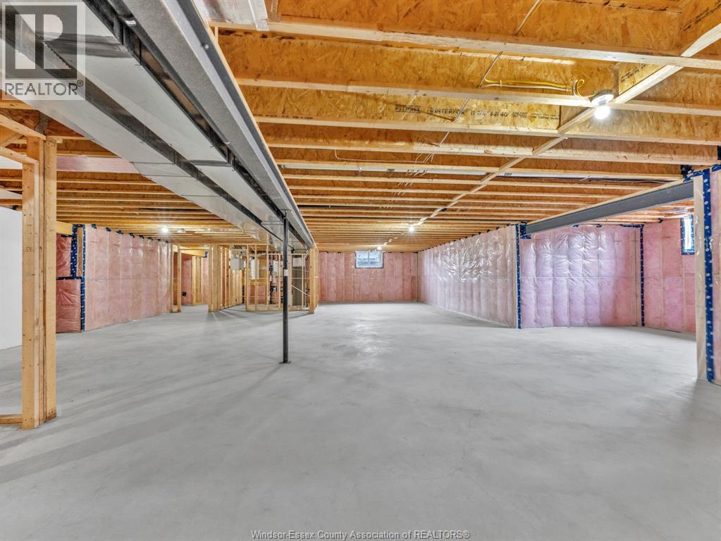 61 Hilton Court, Amherstburg, Ontario  N9V 4B6 - Photo 38 - 26007900