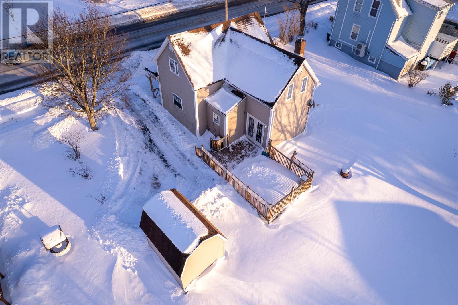 70 Fraser Avenue, Sydney Mines, Nova Scotia  B1V 2C3 - Photo 7 - 202601449
