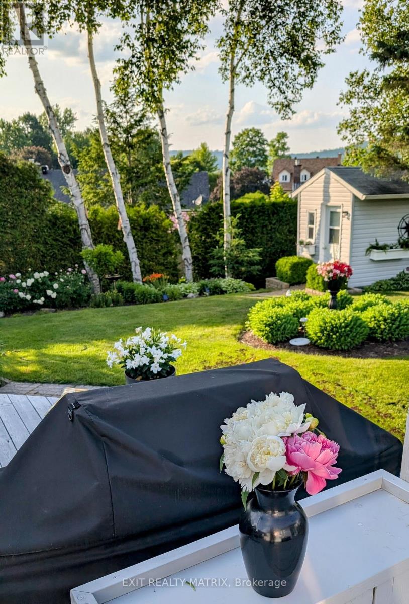 636 Front Road, Champlain, Ontario K0B 1K0 - Photo 31 - X12798014