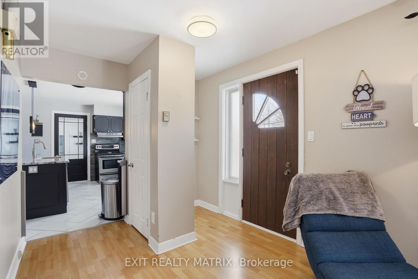 635 Front Road W, Champlain, Ontario K0B 1K0 - Photo 3 - X12849820