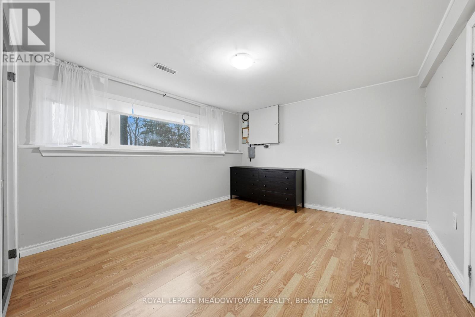 Lower - 545 Hill Street E, Centre Wellington, Ontario N1M 2X9 - Photo 14 - X12989520