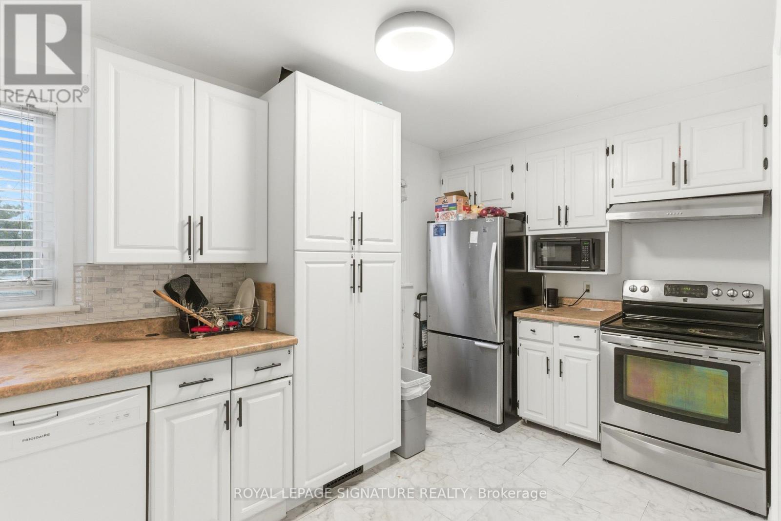 805 Morphet Avenue, Peterborough, Ontario  K9J 2X7 - Photo 5 - X12989532