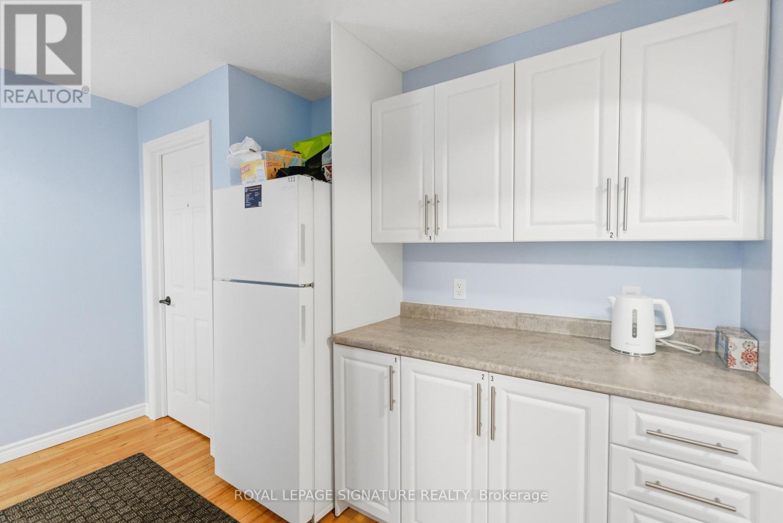 805 Morphet Avenue, Peterborough, Ontario  K9J 2X7 - Photo 8 - X12989532