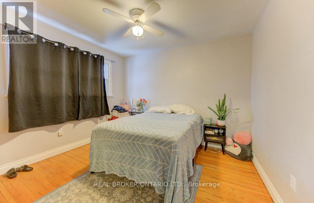 109 Eton Drive, Kitchener, Ontario  N2B 1N1 - Photo 27 - X12989618