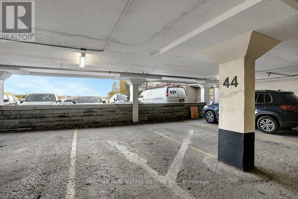 107 - 1100 Courtland Avenue E, Kitchener, Ontario  N2C 2H9 - Photo 31 - X12989668