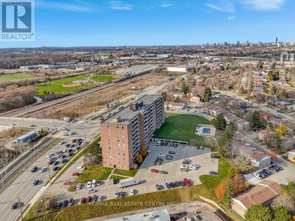 107 - 1100 Courtland Avenue E, Kitchener, Ontario  N2C 2H9 - Photo 36 - X12989668