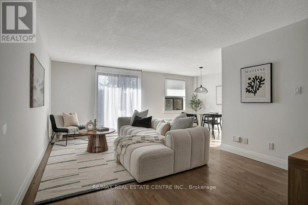 107 - 1100 Courtland Avenue E, Kitchener, Ontario  N2C 2H9 - Photo 5 - X12989668