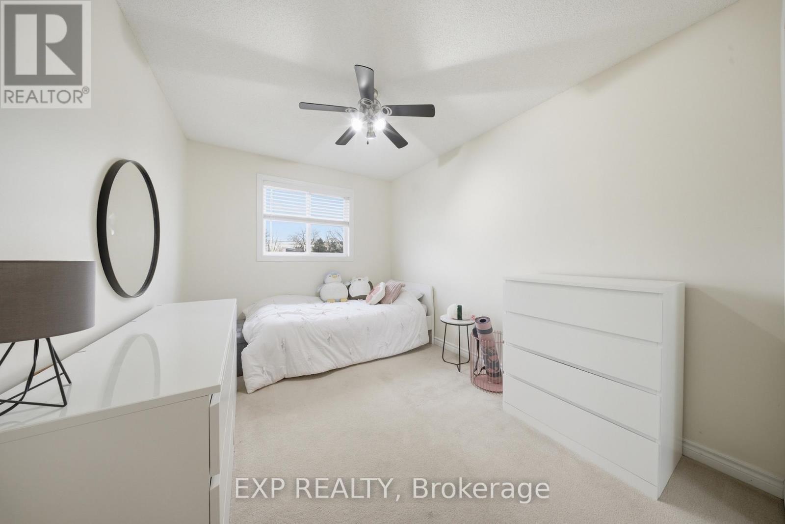 35 Thames Way, Hamilton, Ontario  L0R 1W0 - Photo 24 - X12989728