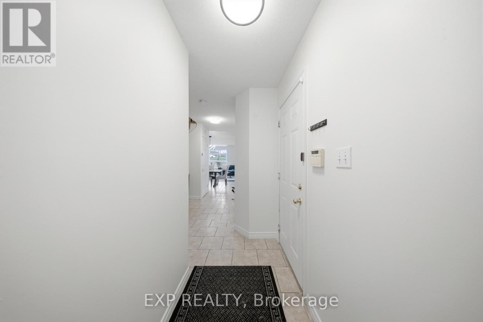 35 Thames Way, Hamilton, Ontario  L0R 1W0 - Photo 6 - X12989728