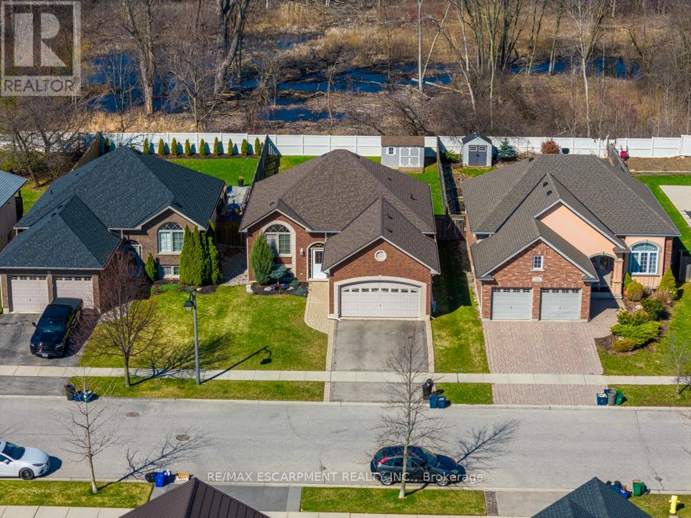 62 Mission Road, Brantford, Ontario  N3S 0A3 - Photo 2 - X12989800