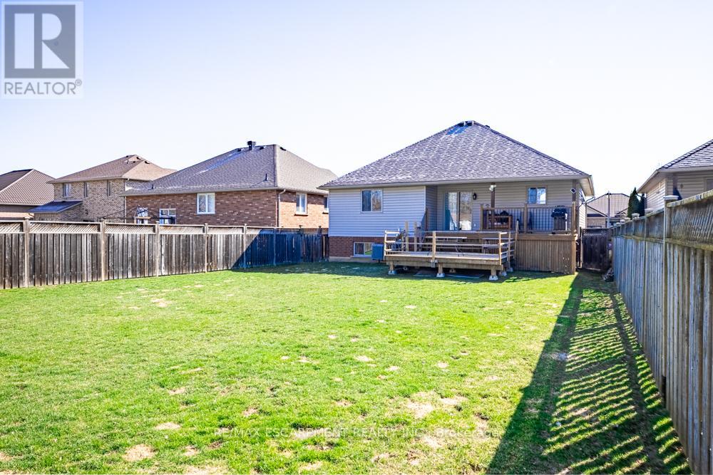 62 Mission Road, Brantford, Ontario  N3S 0A3 - Photo 35 - X12989800