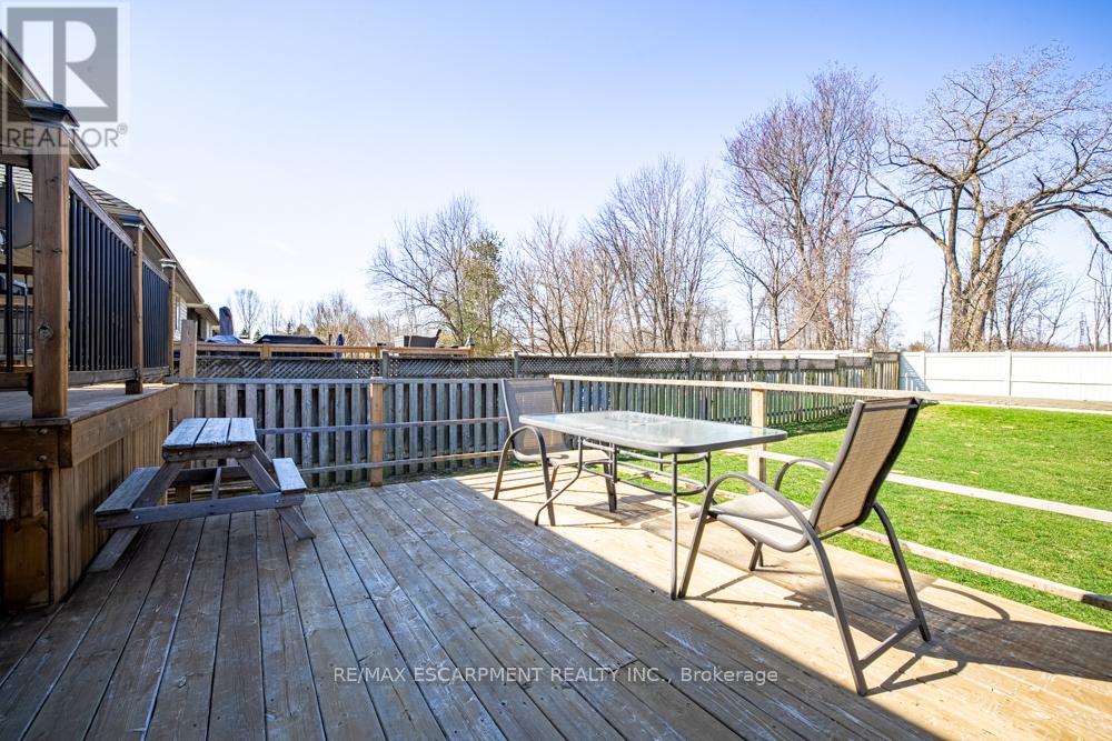 62 Mission Road, Brantford, Ontario  N3S 0A3 - Photo 38 - X12989800