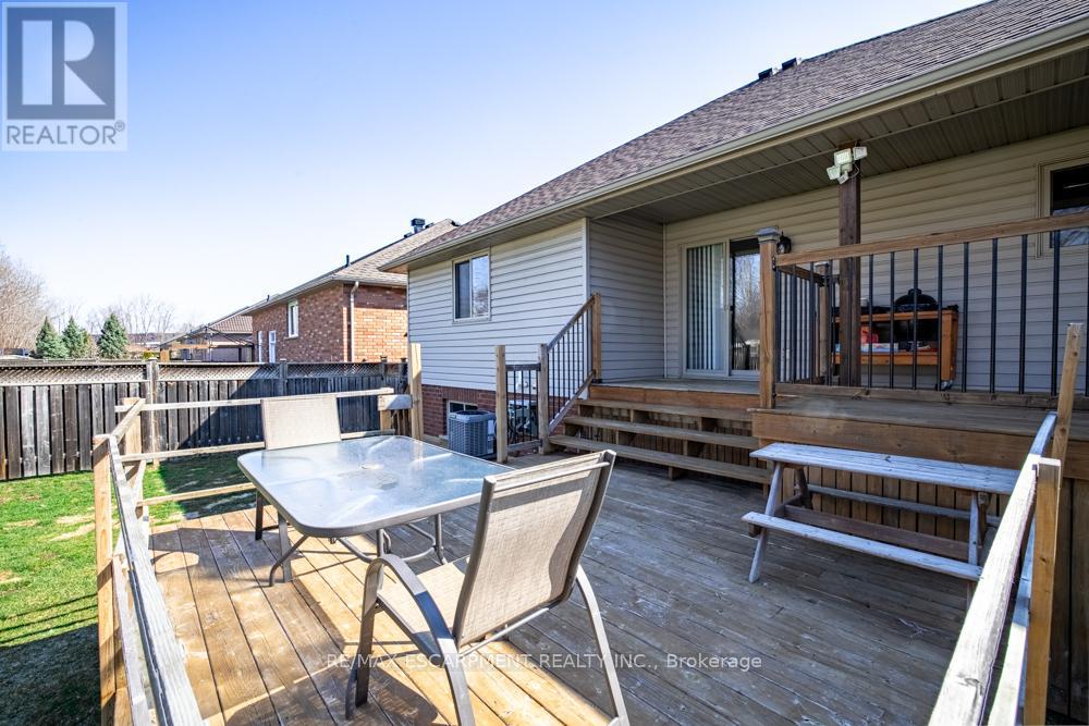 62 Mission Road, Brantford, Ontario  N3S 0A3 - Photo 39 - X12989800