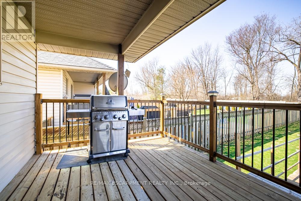 62 Mission Road, Brantford, Ontario  N3S 0A3 - Photo 41 - X12989800