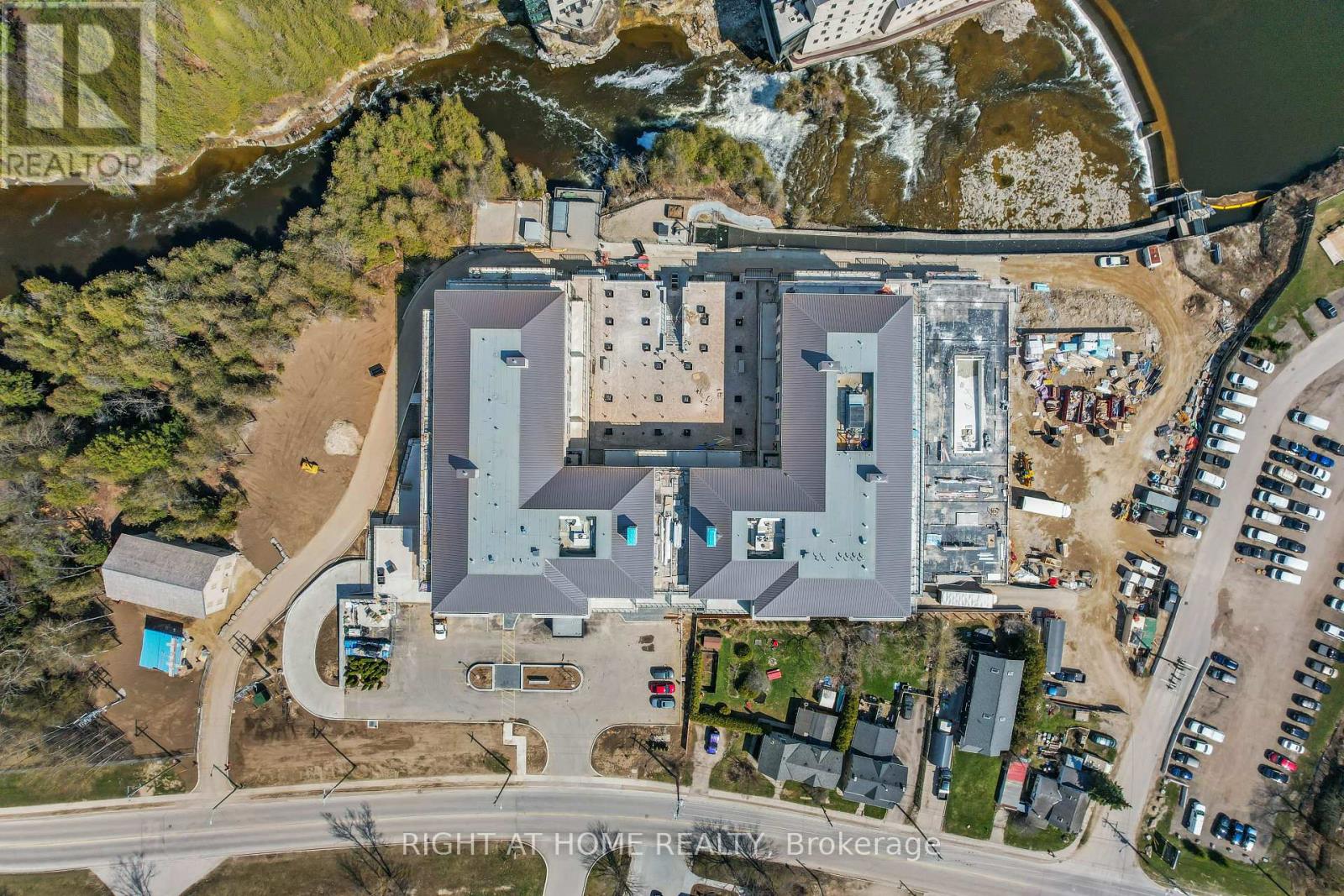 204 - 6523 Wellington Rd 7, Centre Wellington, Ontario  N0B 1S0 - Photo 34 - X12989844