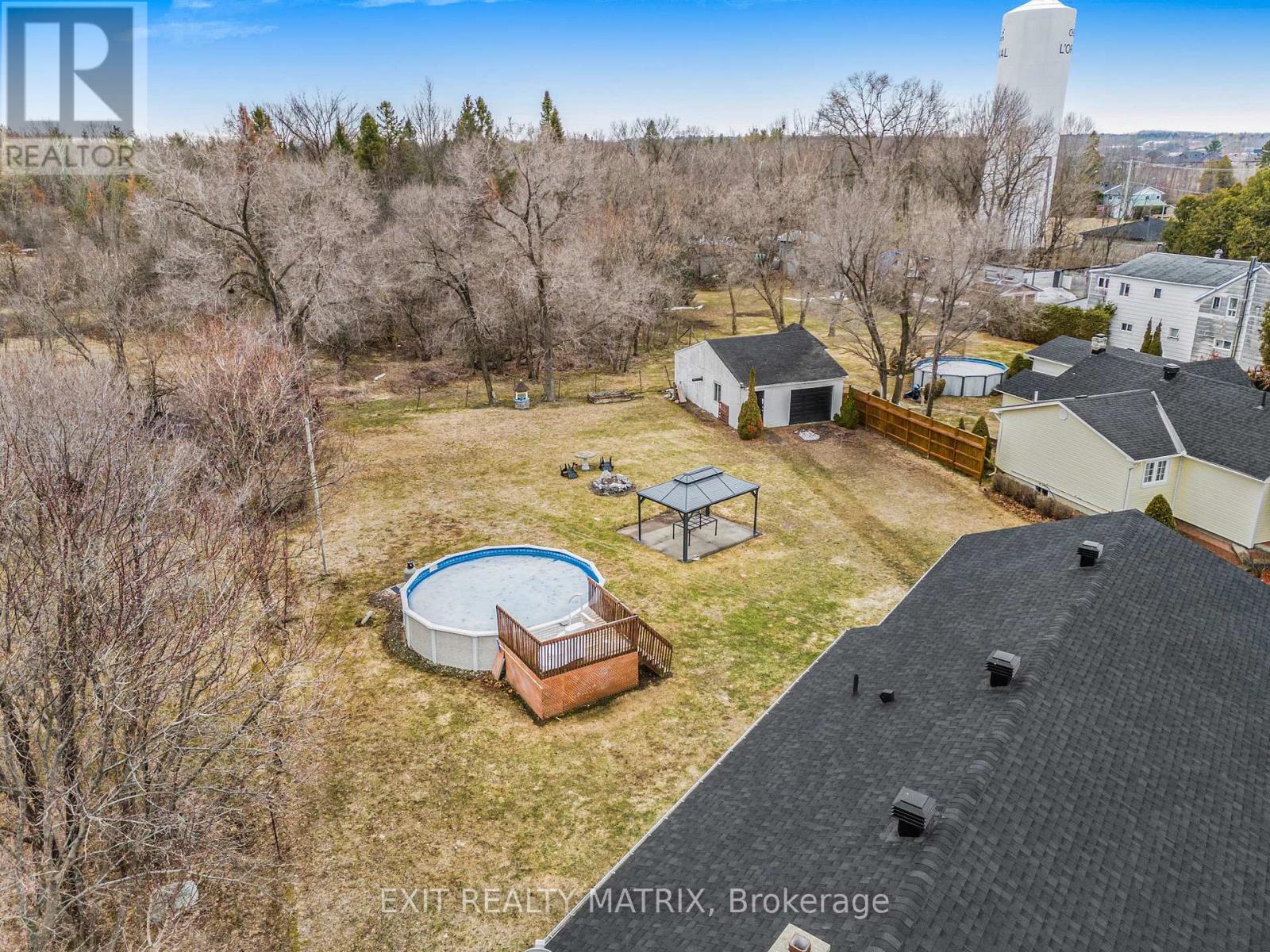 635 Front Road W, Champlain, Ontario K0B 1K0 - Photo 34 - X12849820