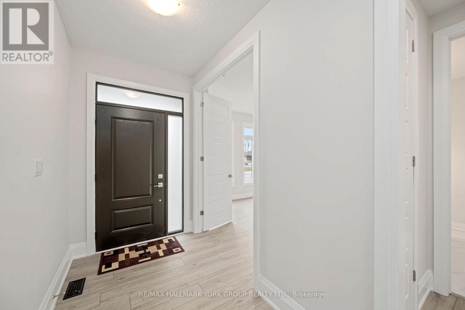 3 Bouw Street, Dutton/dunwich, Ontario  N0L 1J0 - Photo 4 - X12989876