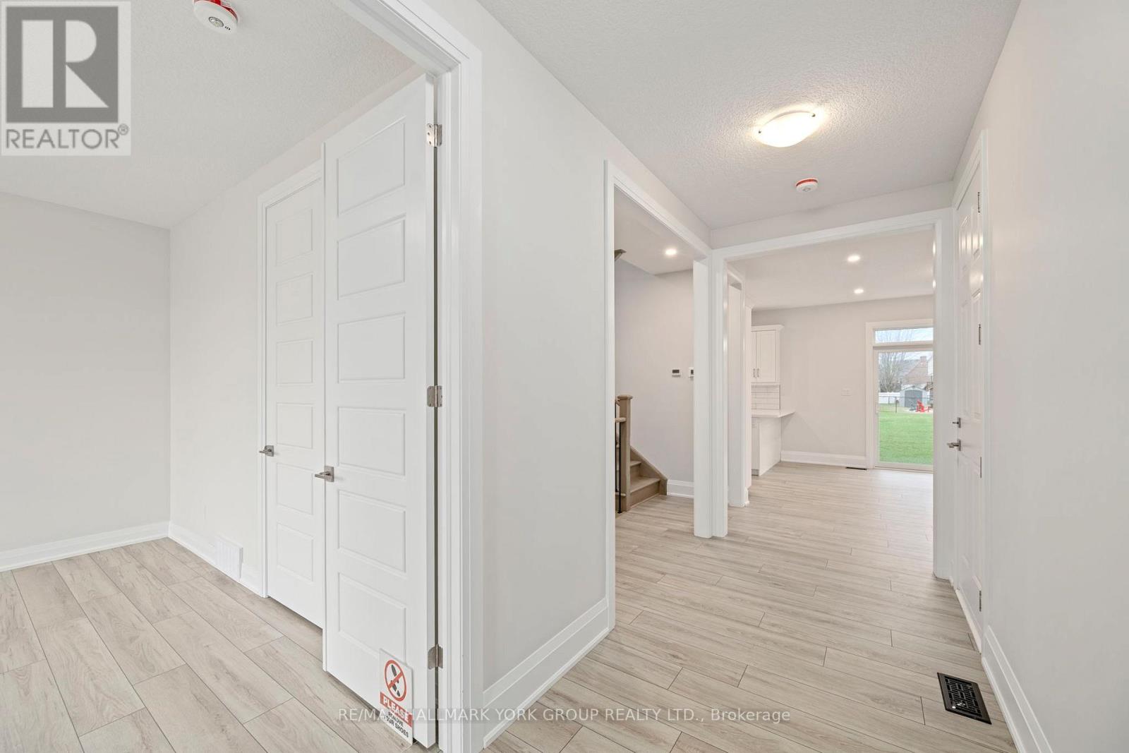 3 Bouw Street, Dutton/dunwich, Ontario  N0L 1J0 - Photo 5 - X12989876