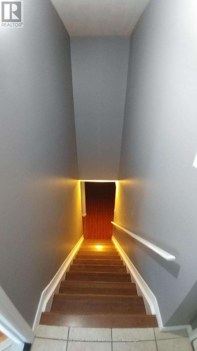 21 Mcguiness Drive, Brantford, Ontario  N3T 6M5 - Photo 3 - X12989880