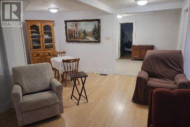 11 Low Street, Prince Edward County (Picton Ward), Ontario  K0K 2T0 - Photo 6 - X12496534