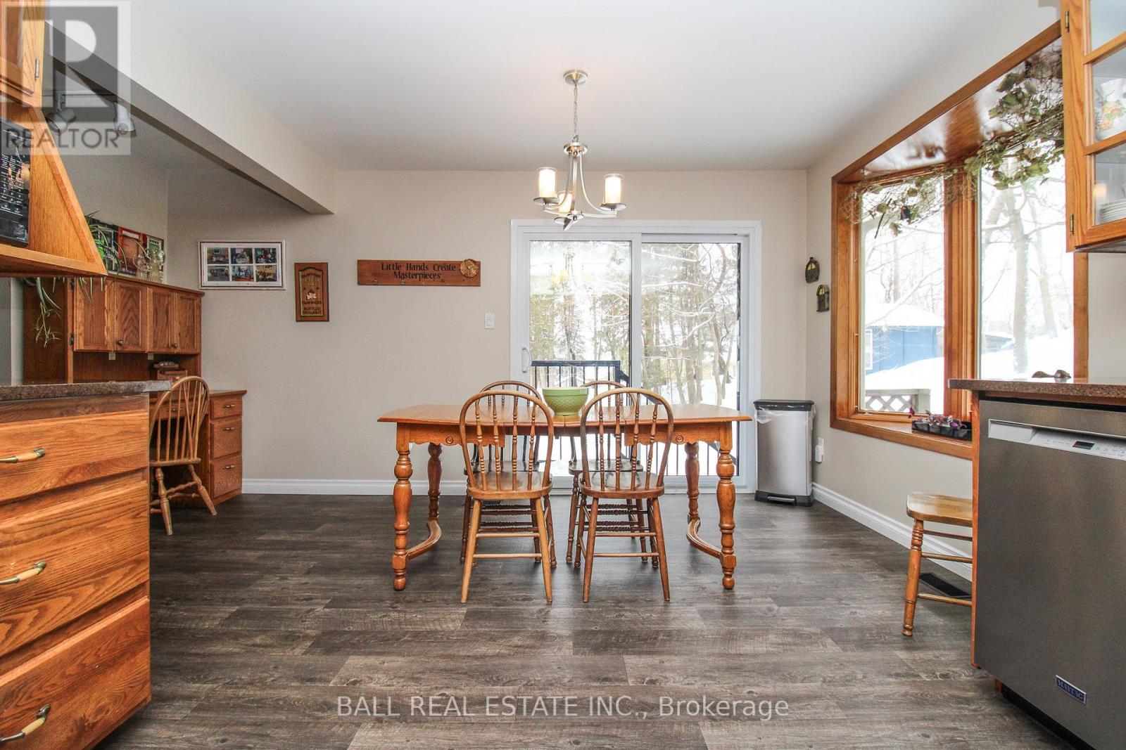 1559 Westbrook Drive, Peterborough, Ontario  K9J 6R6 - Photo 12 - X12824096