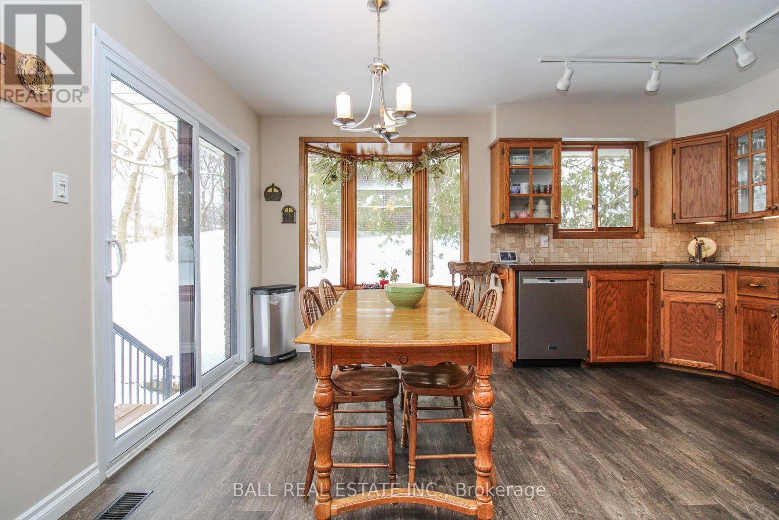 1559 Westbrook Drive, Peterborough, Ontario  K9J 6R6 - Photo 15 - X12824096