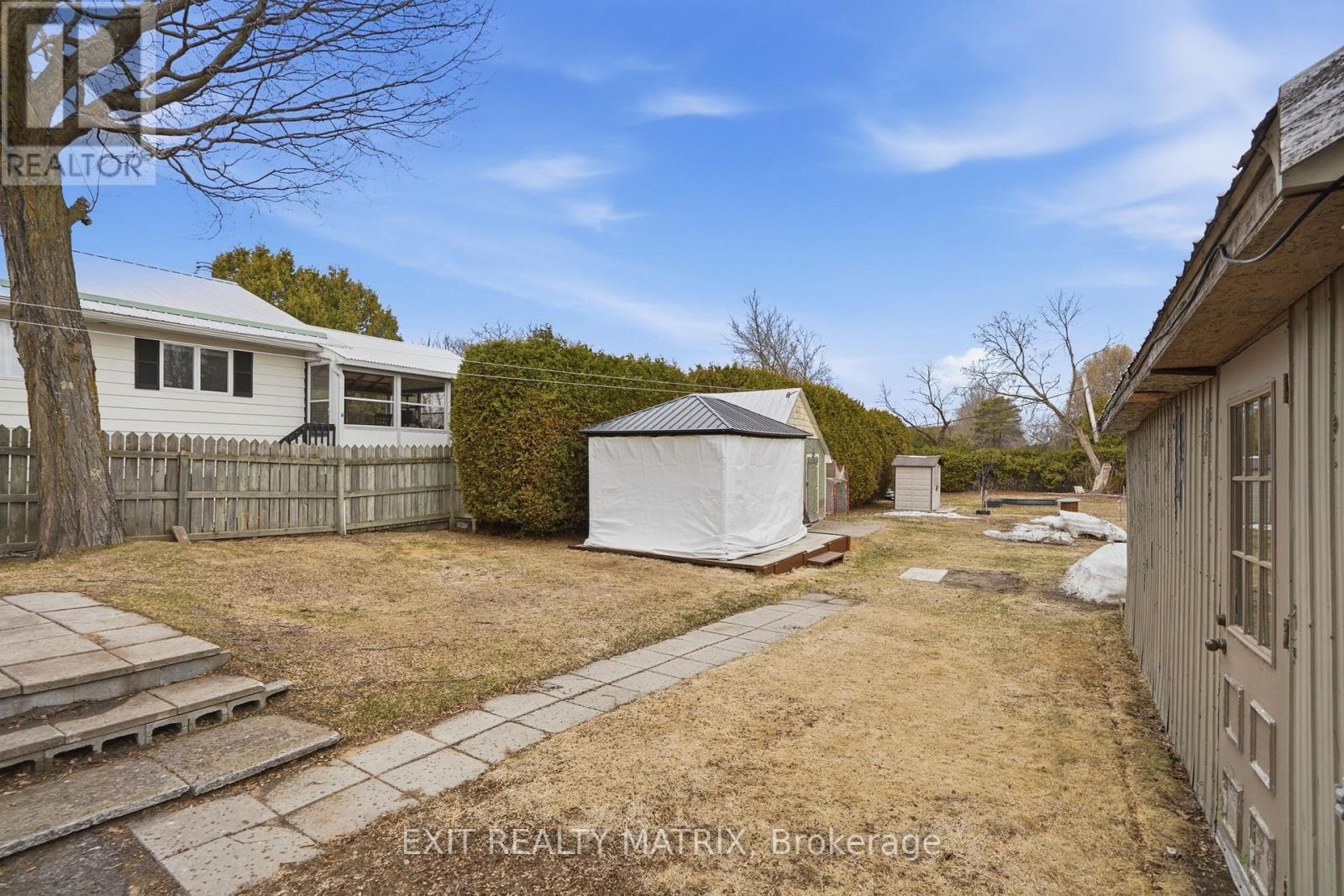 292 St. Joseph Street, Alfred And Plantagenet, Ontario  K0B 1A0 - Photo 30 - X12798350