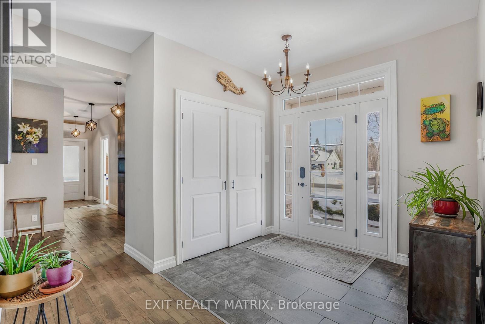 58 De La Seigneurie Street, Champlain, Ontario  K0B 1K0 - Photo 3 - X12818276