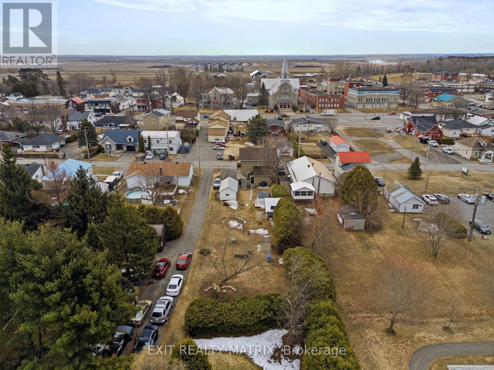 292 St. Joseph Street, Alfred And Plantagenet, Ontario  K0B 1A0 - Photo 35 - X12798350