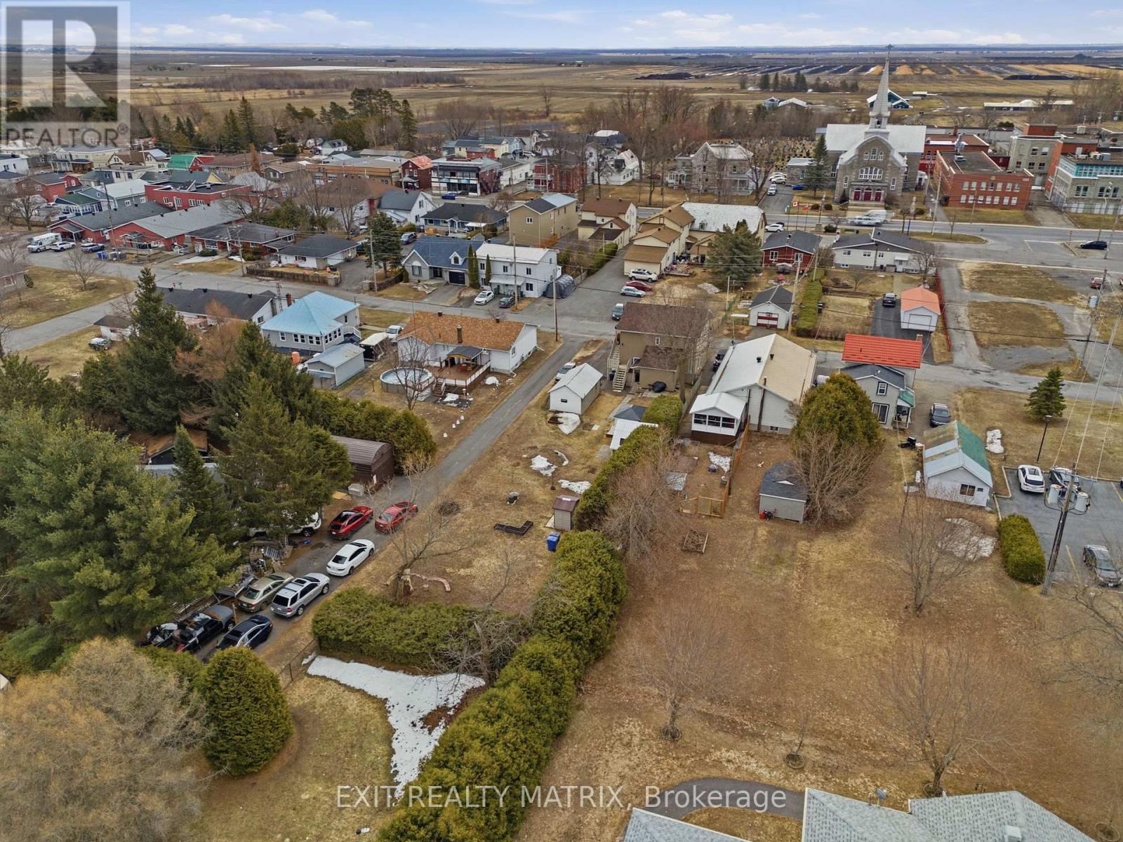 292 St. Joseph Street, Alfred And Plantagenet, Ontario  K0B 1A0 - Photo 36 - X12798350