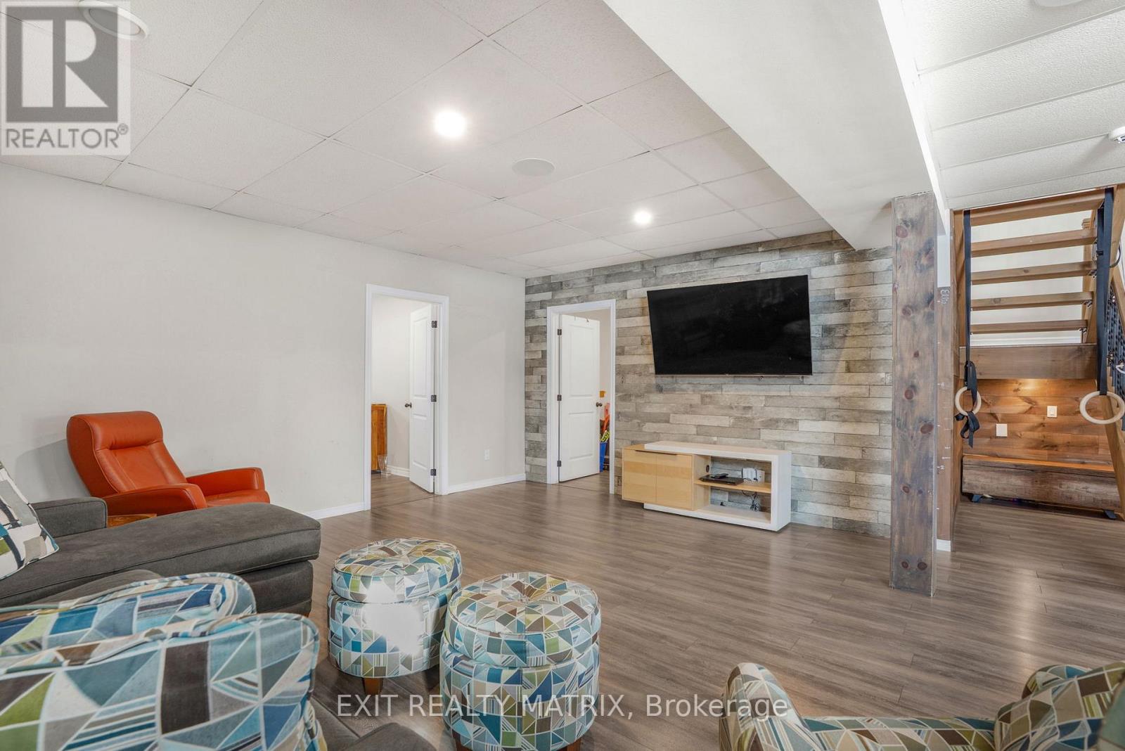 58 De La Seigneurie Street, Champlain, Ontario  K0B 1K0 - Photo 35 - X12818276