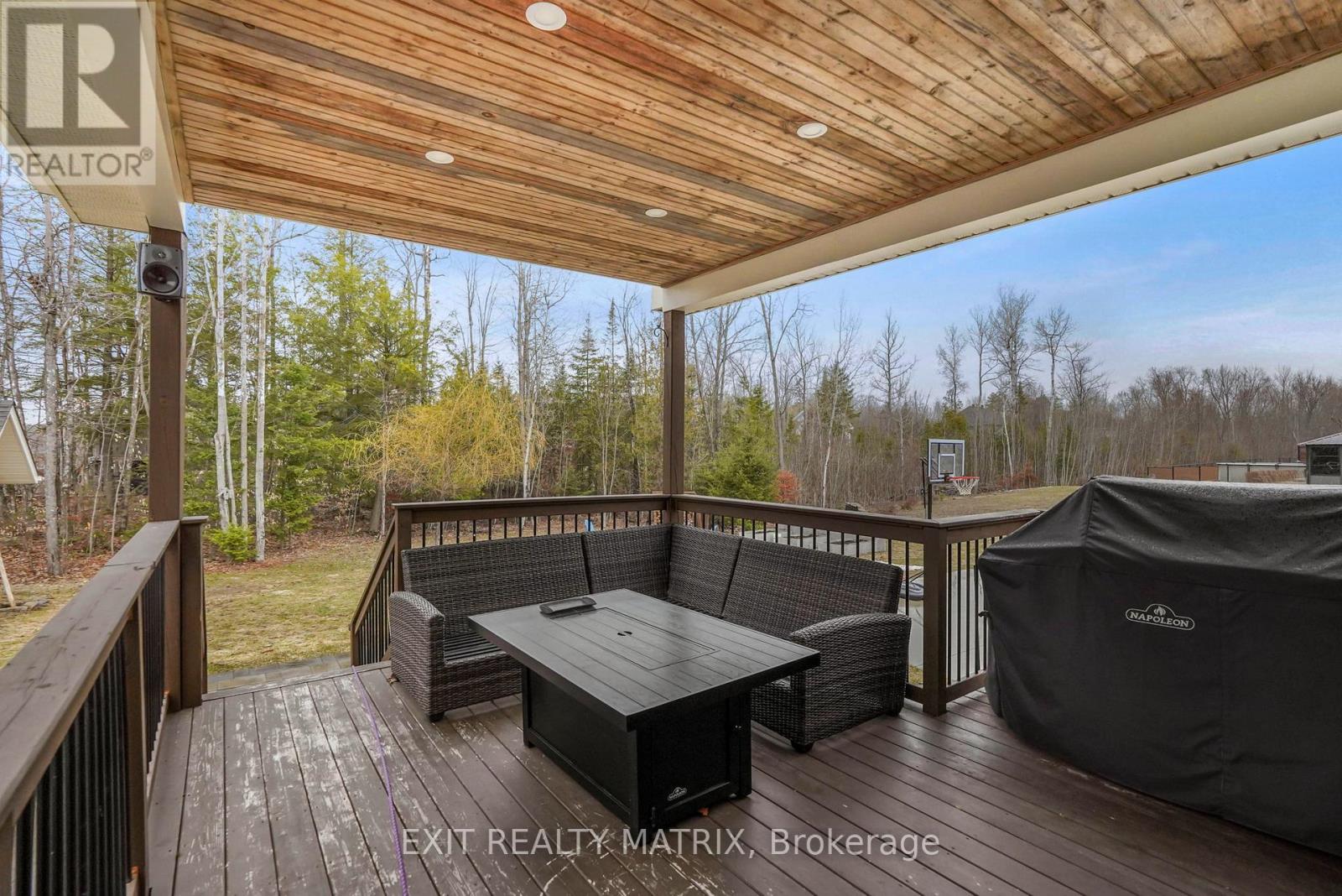 58 De La Seigneurie Street, Champlain, Ontario  K0B 1K0 - Photo 47 - X12818276