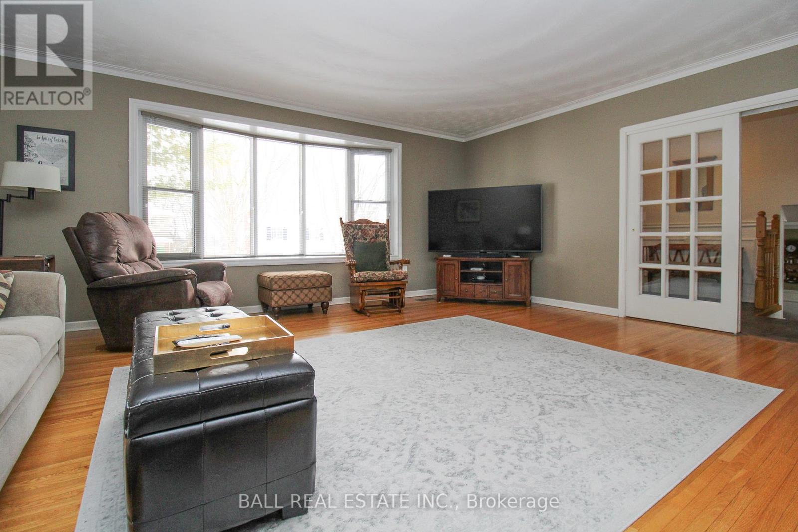 1559 Westbrook Drive, Peterborough, Ontario  K9J 6R6 - Photo 7 - X12824096