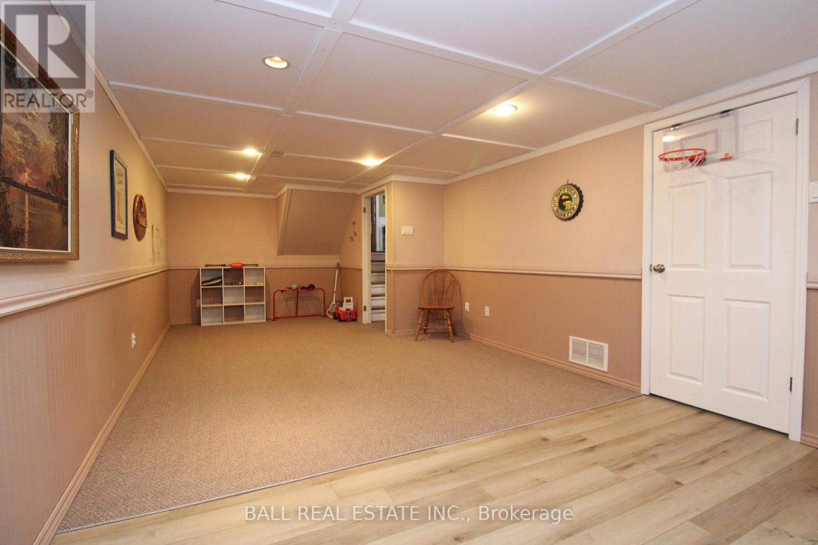 1559 Westbrook Drive, Peterborough, Ontario  K9J 6R6 - Photo 31 - X12824096