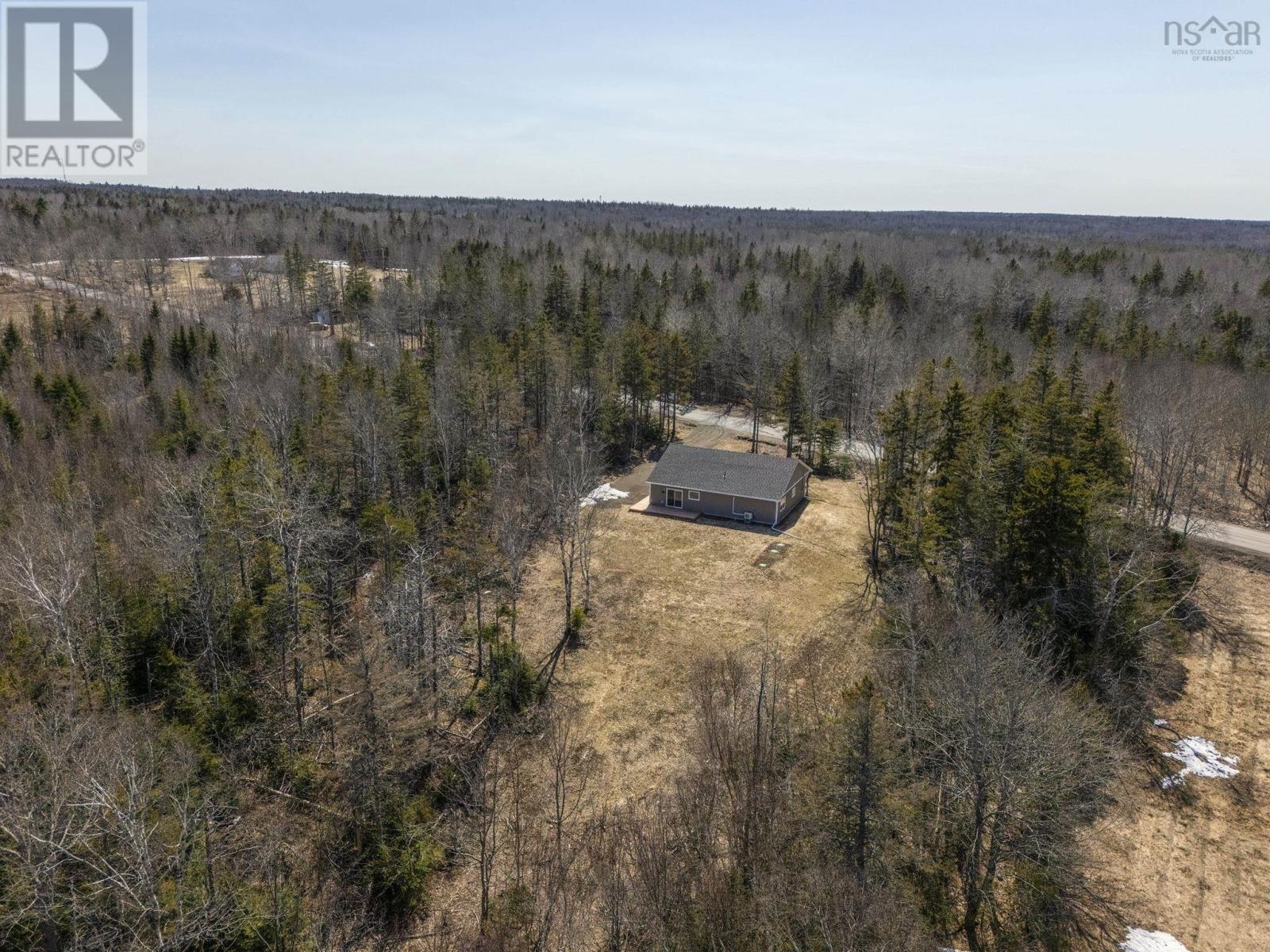 1960 Long Point Road, Burlington, Nova Scotia  B0P 1E0 - Photo 28 - 202607165