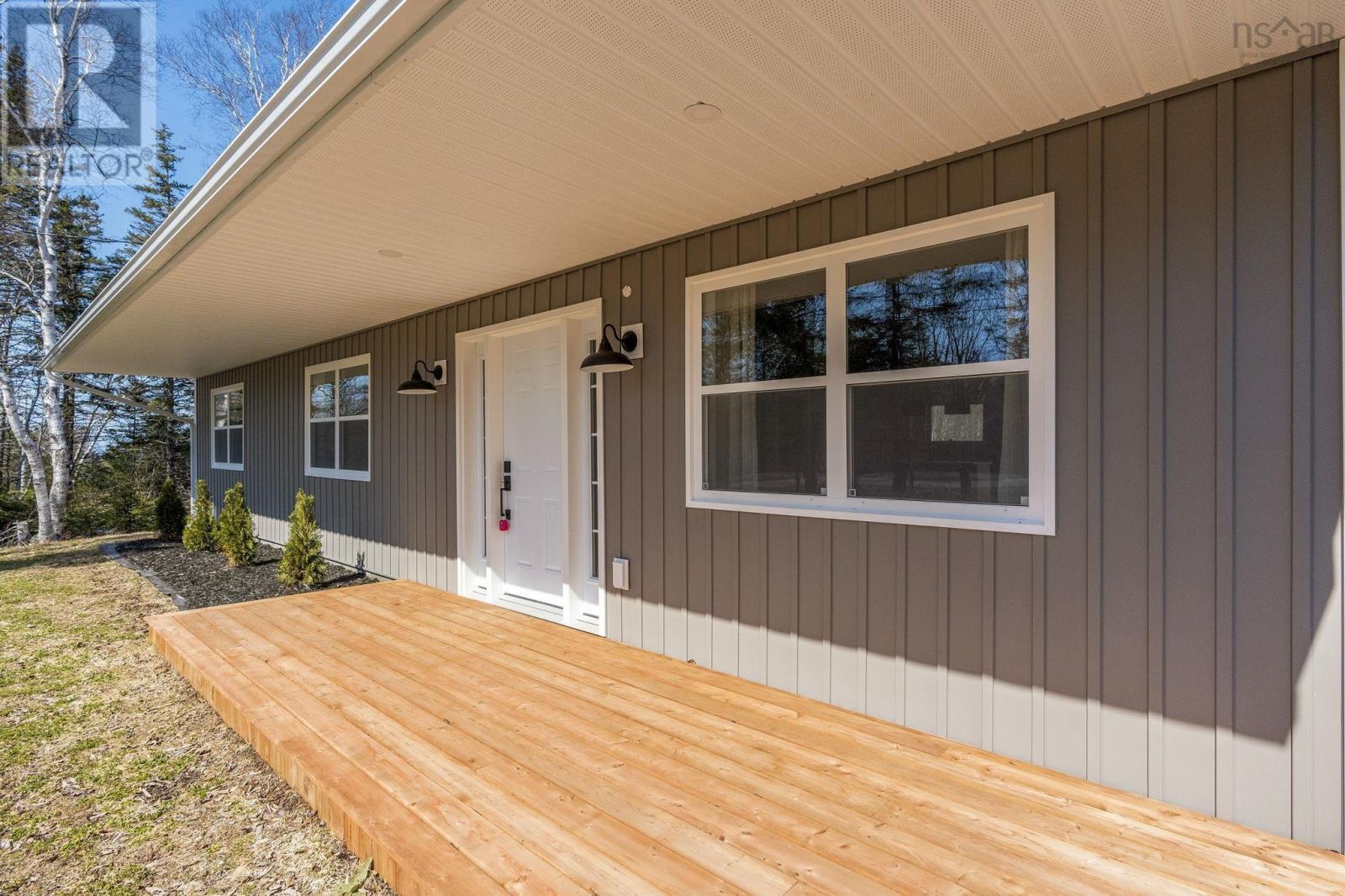 1960 Long Point Road, Burlington, Nova Scotia  B0P 1E0 - Photo 3 - 202607165