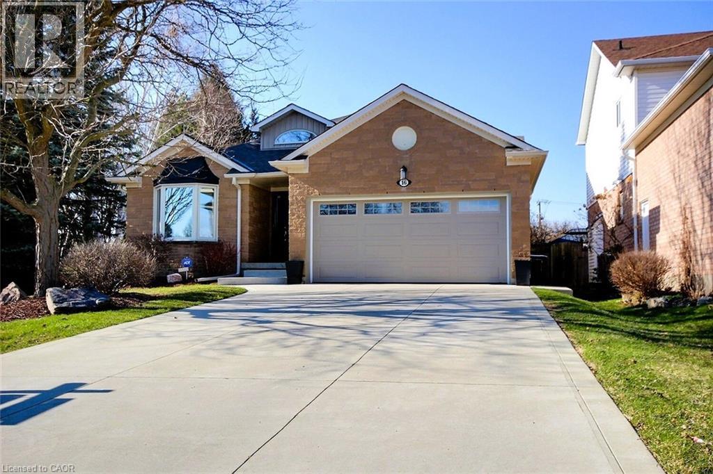 16 SULLIVAN Court, Cambridge, Ontario