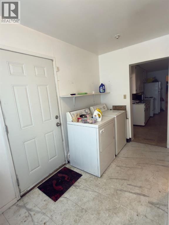 522 12b Street N, Lethbridge, Alberta  T1H 2L5 - Photo 10 - A2290696