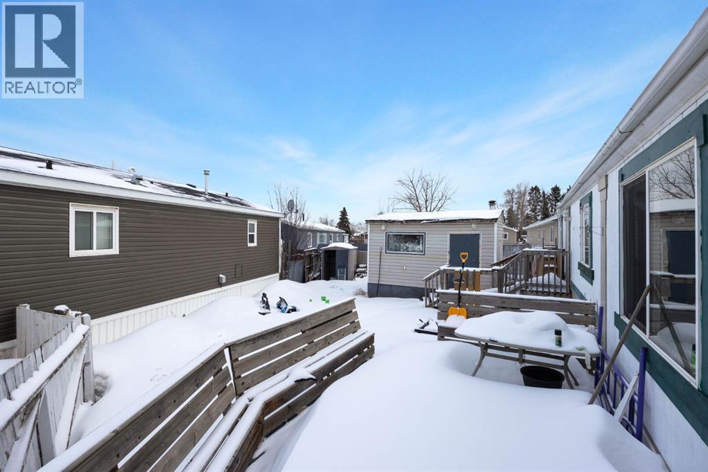 144 Grecian Place, Fort Mcmurray, Alberta  T9H 2N1 - Photo 4 - A2285742