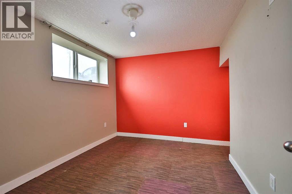 Lorem Ipsum D, Raymond, Alberta  T0K  - Photo 33 - DEMO29495876