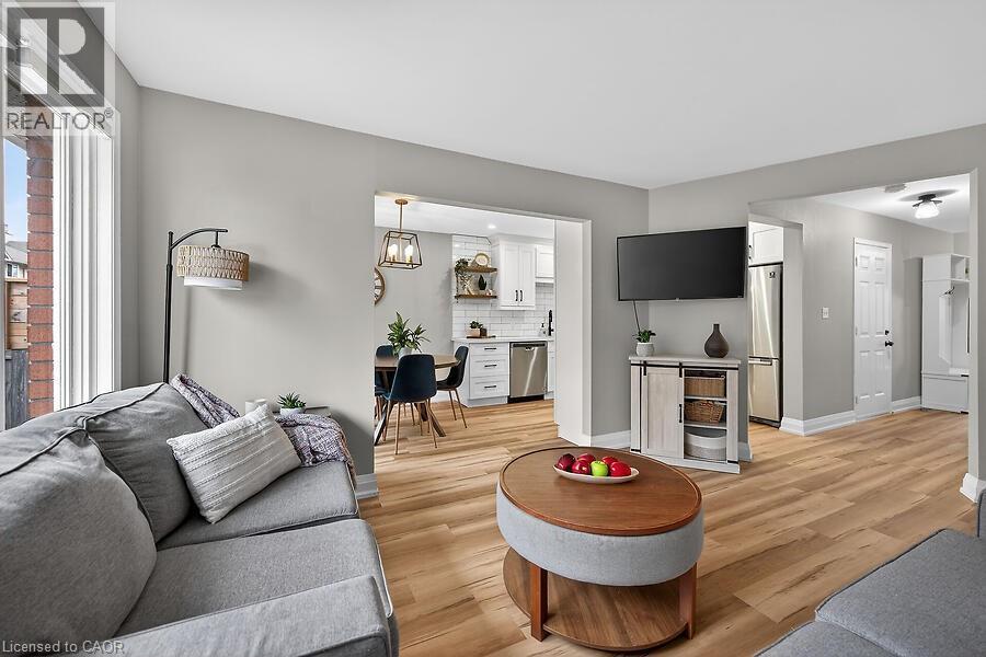 53 Pinewoods Drive, Stoney Creek, Ontario  L8J 2T6 - Photo 9 - 40818692