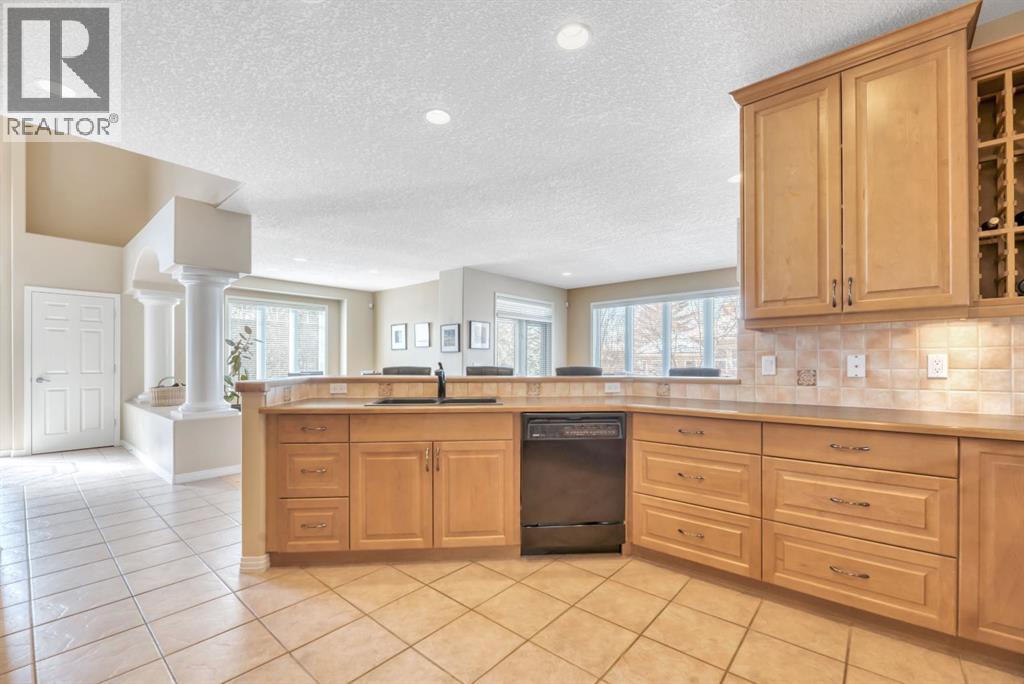 56 Evergreen Crescent SW, Calgary, Alberta  T2Y 3R3 - Photo 14 - A2299843