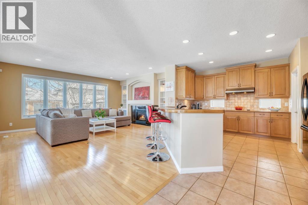 56 Evergreen Crescent SW, Calgary, Alberta  T2Y 3R3 - Photo 5 - A2299843