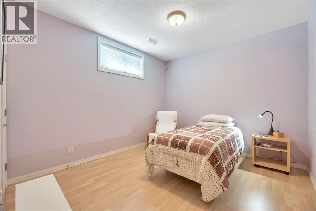 56 Evergreen Crescent SW, Calgary, Alberta  T2Y 3R3 - Photo 35 - A2299843