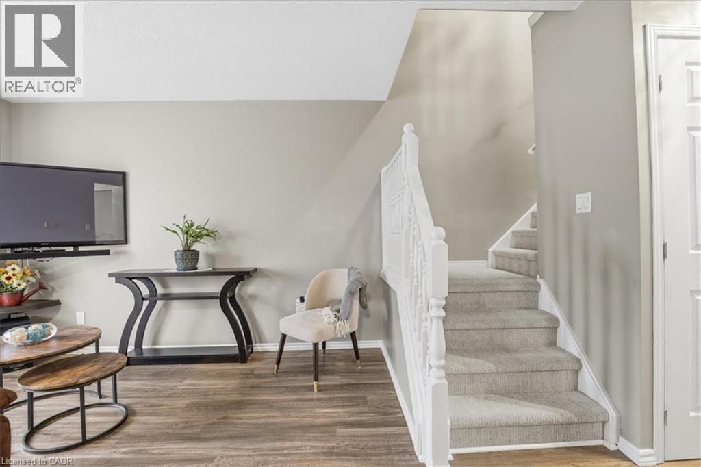 10 Holborn Court Unit# 30, Kitchener, Ontario  N2A 3Y9 - Photo 19 - 40819510