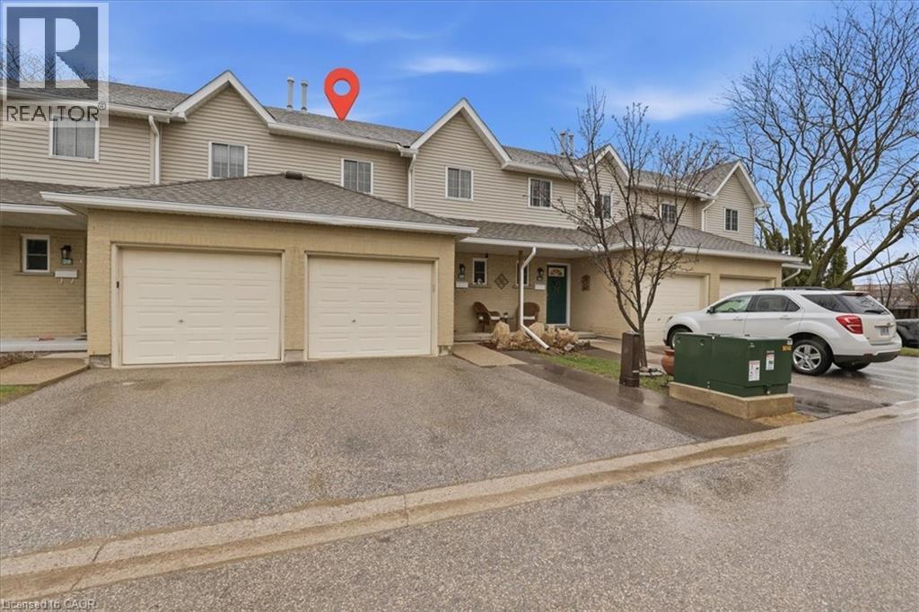 10 Holborn Court Unit# 30, Kitchener, Ontario  N2A 3Y9 - Photo 2 - 40819510