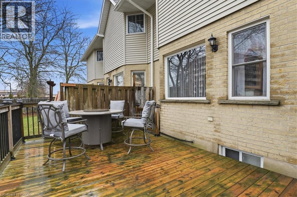 10 Holborn Court Unit# 30, Kitchener, Ontario  N2A 3Y9 - Photo 41 - 40819510