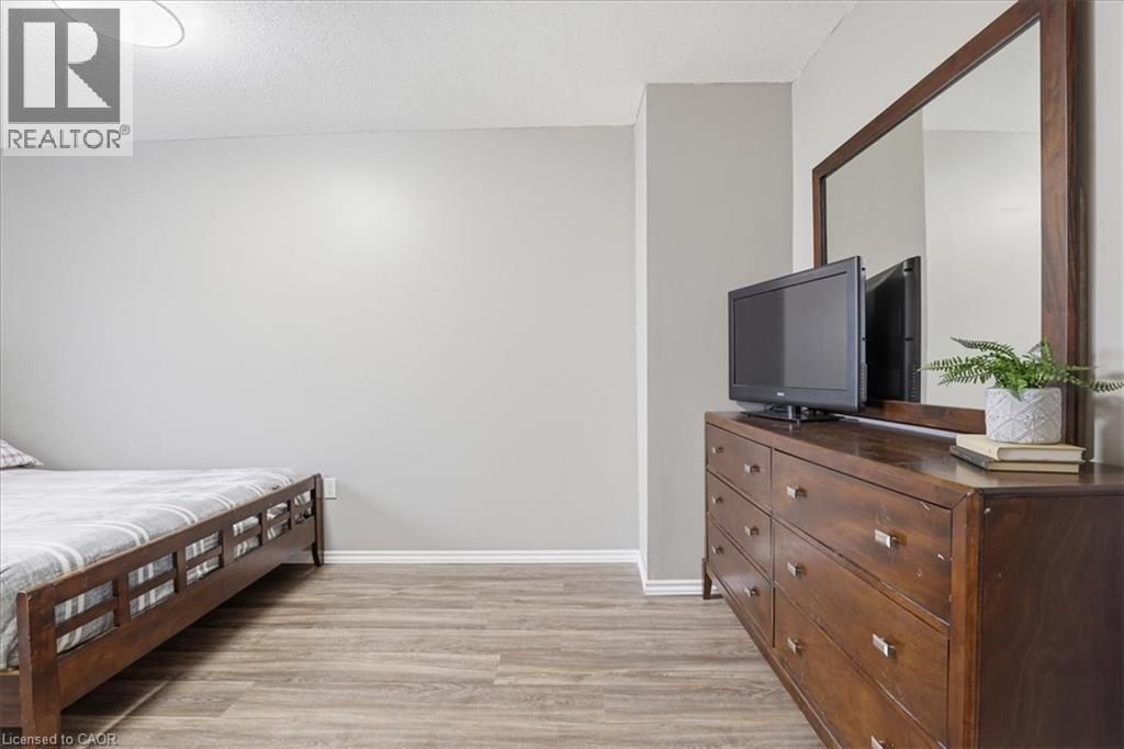 10 Holborn Court Unit# 30, Kitchener, Ontario  N2A 3Y9 - Photo 24 - 40819510