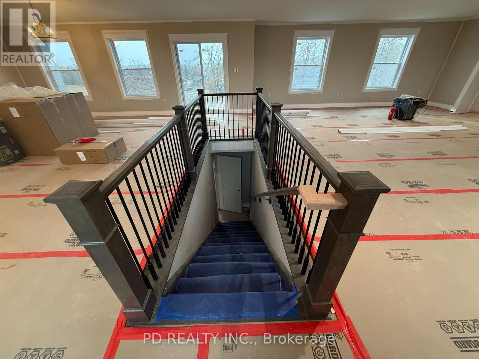 2467 Queen Mary Street, Cavan Monaghan, Ontario  L0A 1C0 - Photo 15 - X12954766